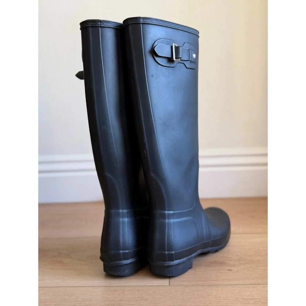 Hunter Original Tall Matte Black Waterproof Rain Boots Womens Size 9 US 7 UK